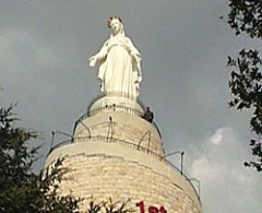 В 25 км от Бейрута открыта огромная скульптура Девы Марии