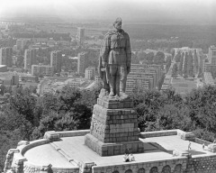 В болгарском городе Пловдиве открыт памятник советским воинам-освободителям - знаменитый «Алеша»