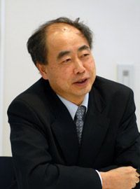 Макото Кобаяши